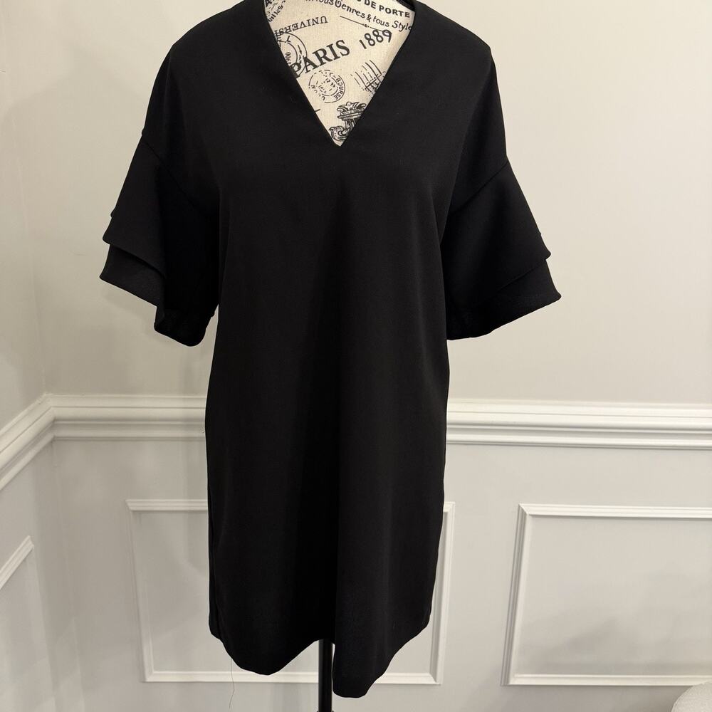 Zara Woman Women’s Black Dress Size XS Short V-Neck Short Tiered Bell Sleeves